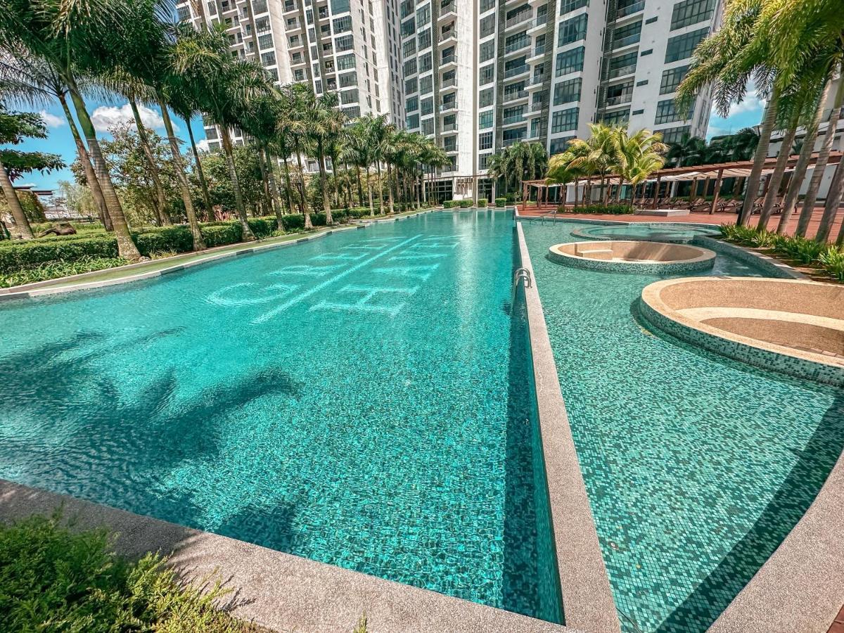 מסאי Starry Homes @ Green Haven 2Beds 2Bath+Pool View מראה חיצוני תמונה